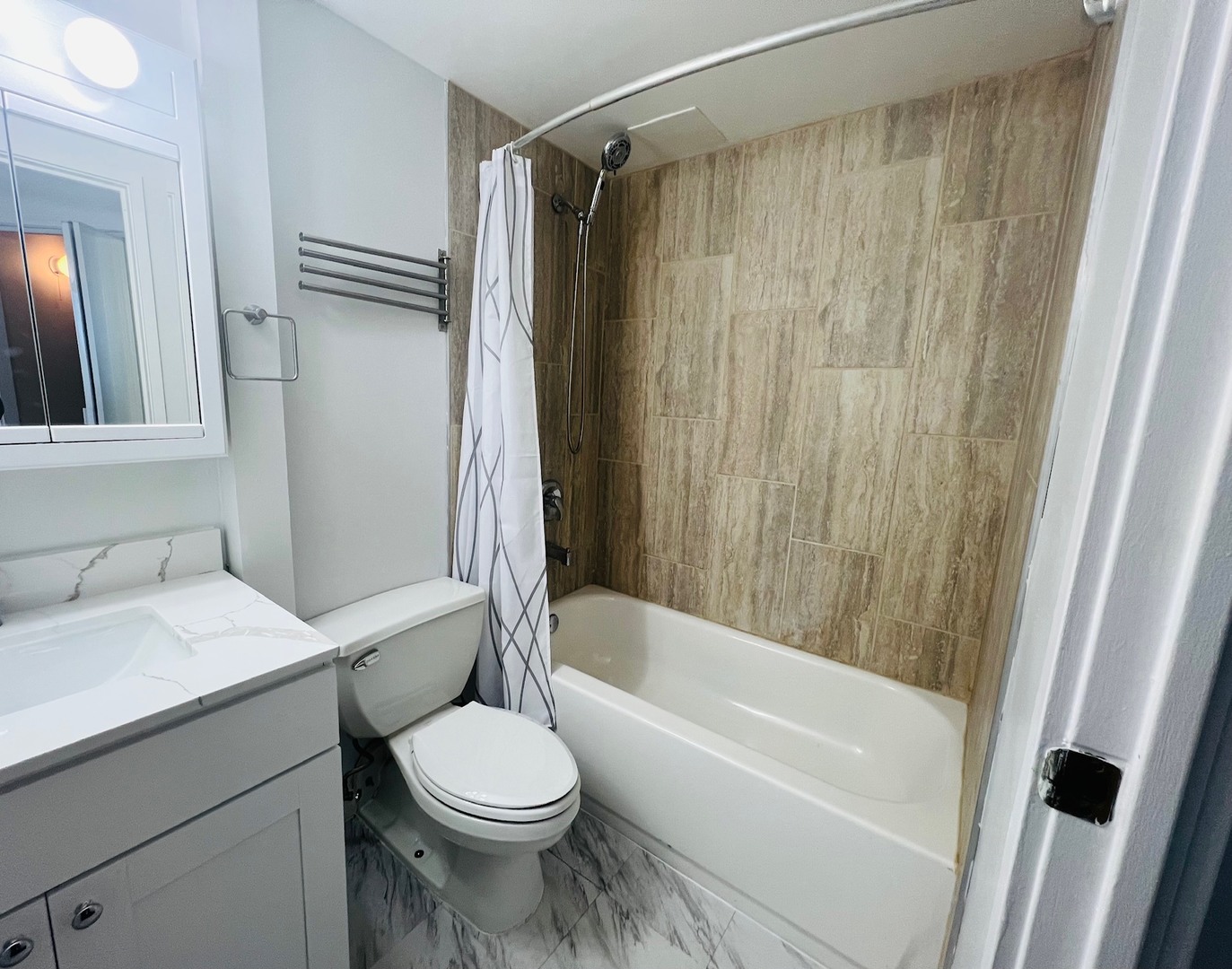 1750 N Marywood Avenue #513, Aurora, IL 60505