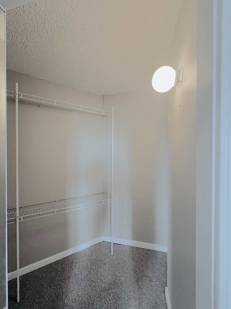 1750 N Marywood Avenue #513, Aurora, IL 60505