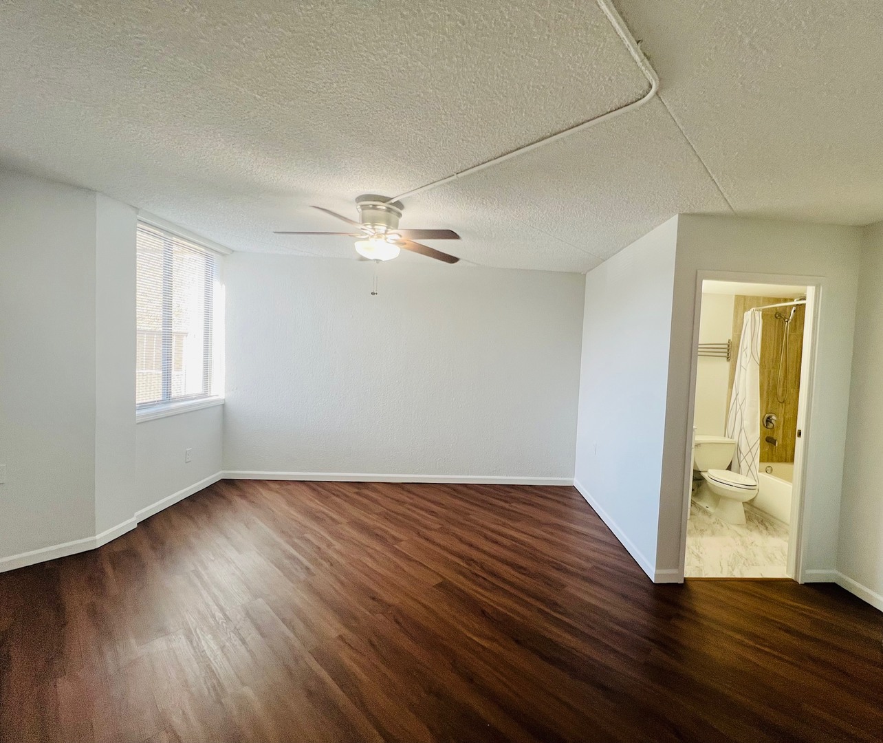 1750 N Marywood Avenue #513, Aurora, IL 60505