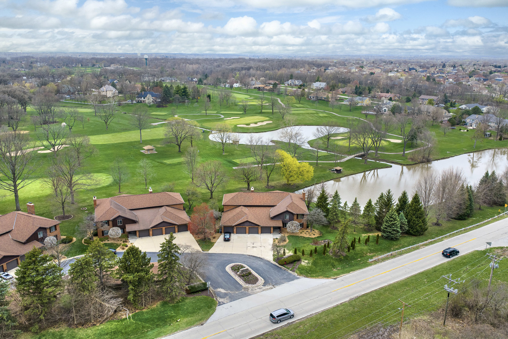 90 Golf View Lane #A, Frankfort, IL 60423