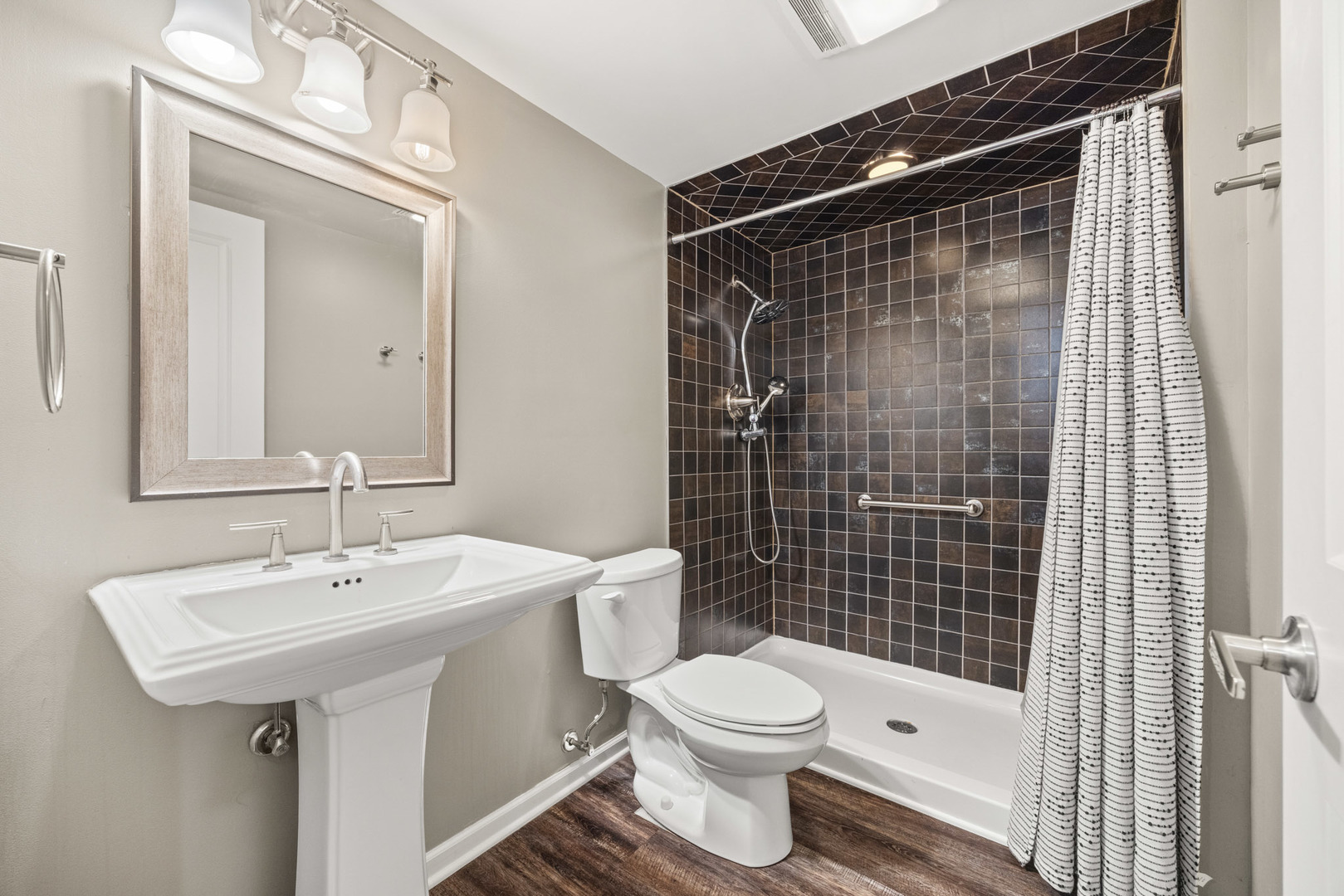 90 Golf View Lane #A, Frankfort, IL 60423