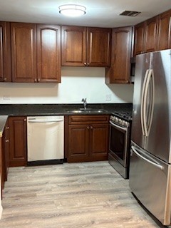 22A Kingery Quarter #202, Willowbrook, IL 60527