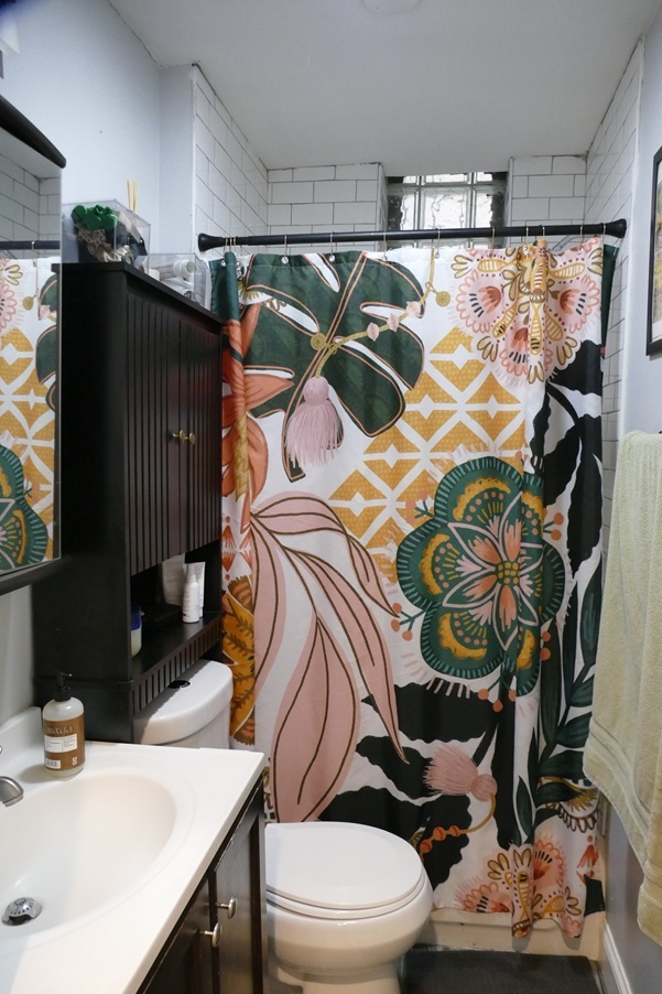 834 N Mozart Street #1F, Chicago, IL 60622