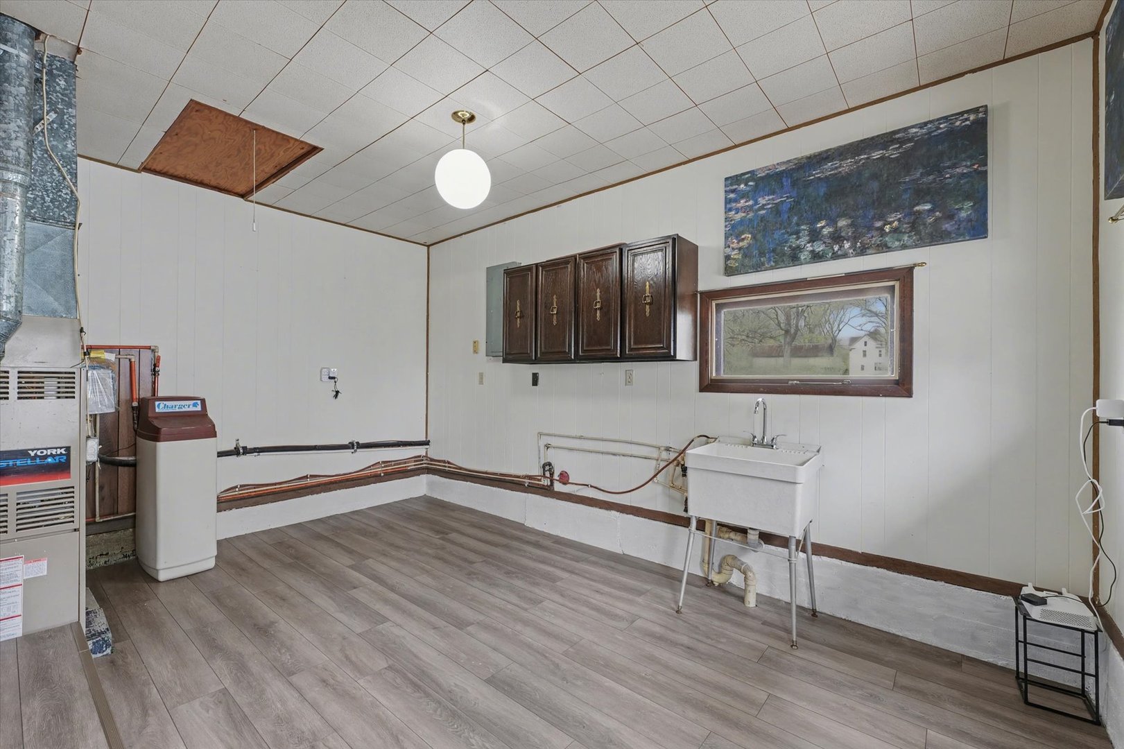 21 E Linn Street, Piper City, IL 60959