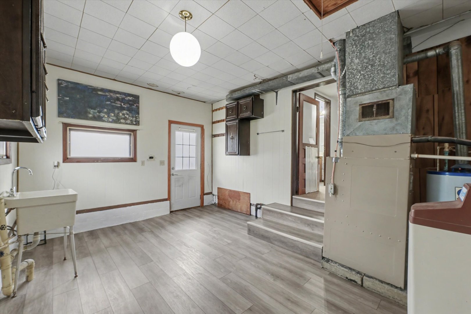 21 E Linn Street, Piper City, IL 60959