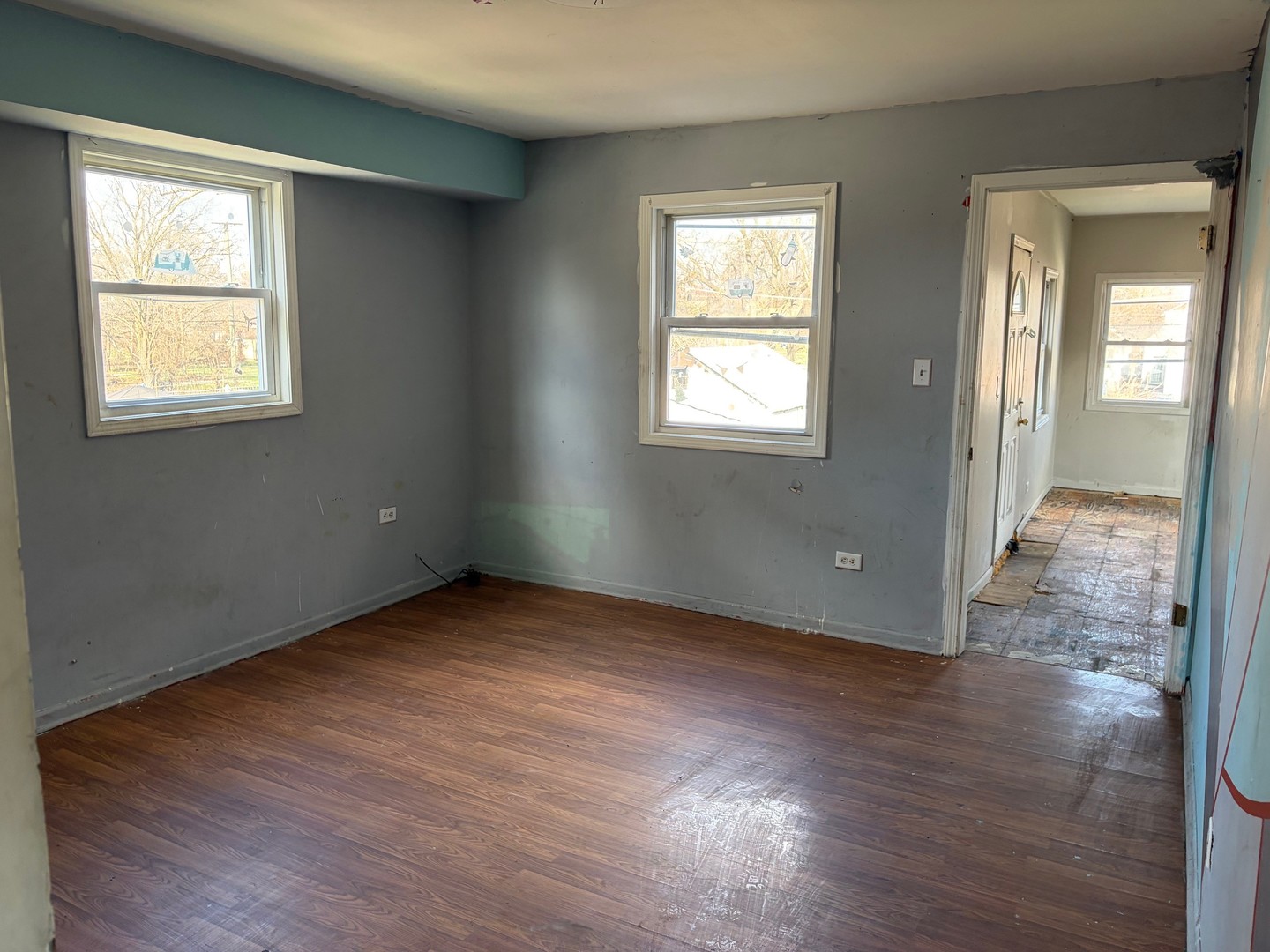 15129 LEXINGTON Avenue, Harvey, IL 60426