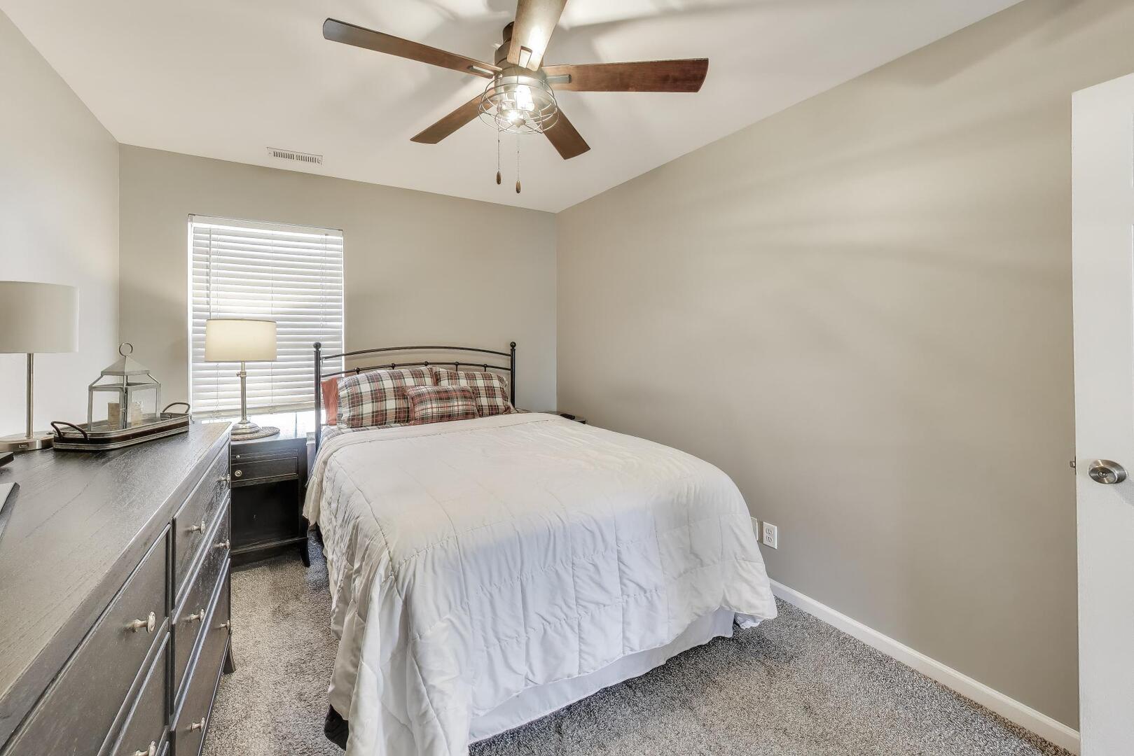 2631 Carlisle Lane, Hampshire, IL 60140