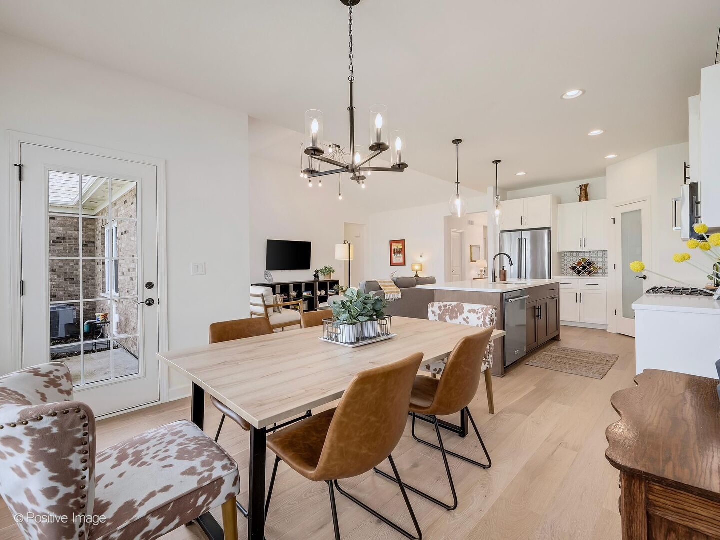 1415 Notting Hill Drive, Lemont, IL 60439