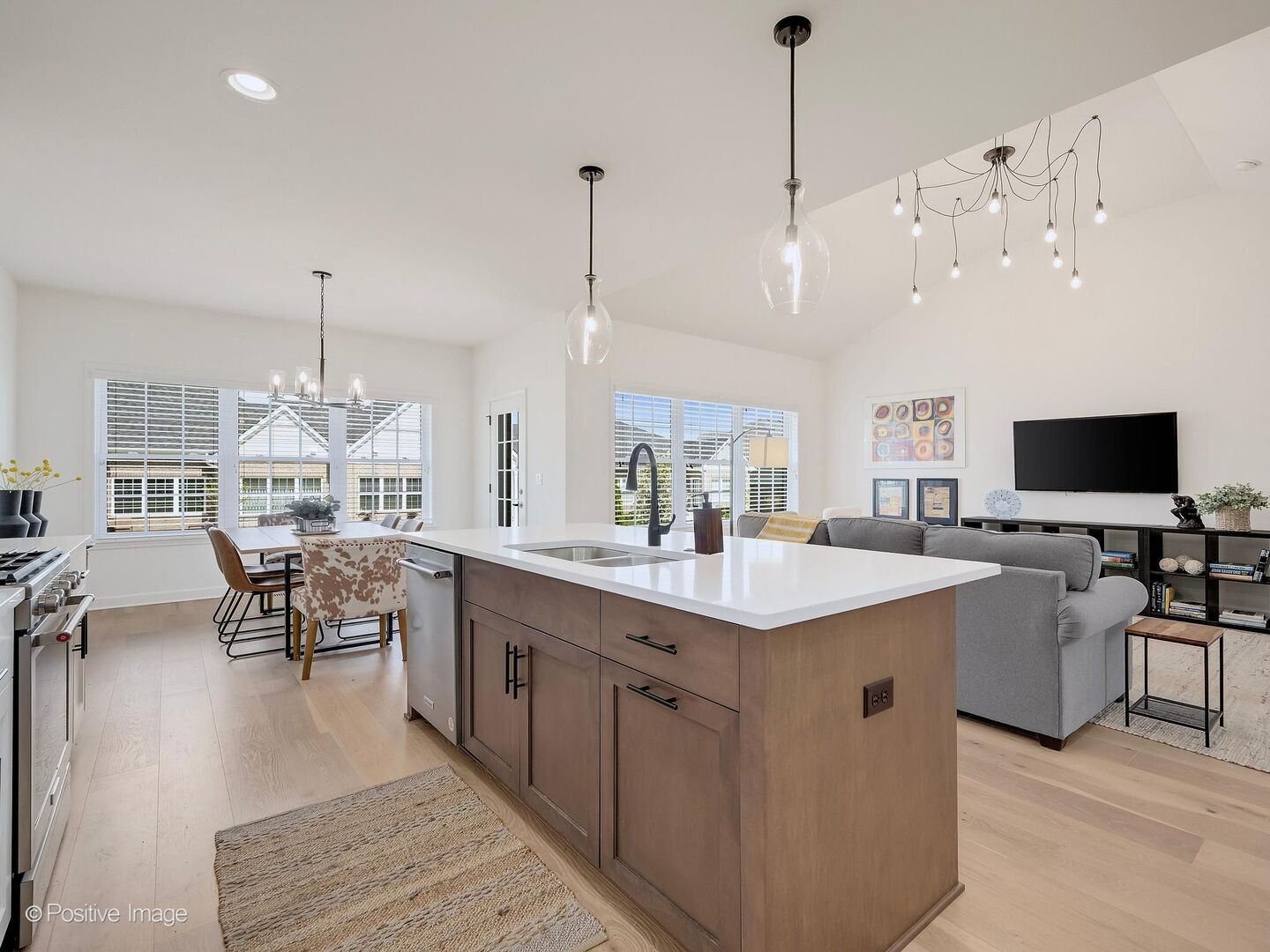 1415 Notting Hill Drive, Lemont, IL 60439