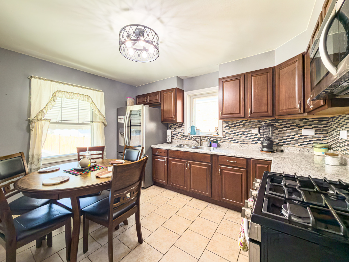 6824 S Kildare Avenue, Chicago, IL 60629