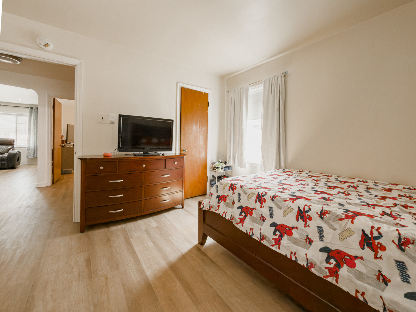 6824 S Kildare Avenue, Chicago, IL 60629