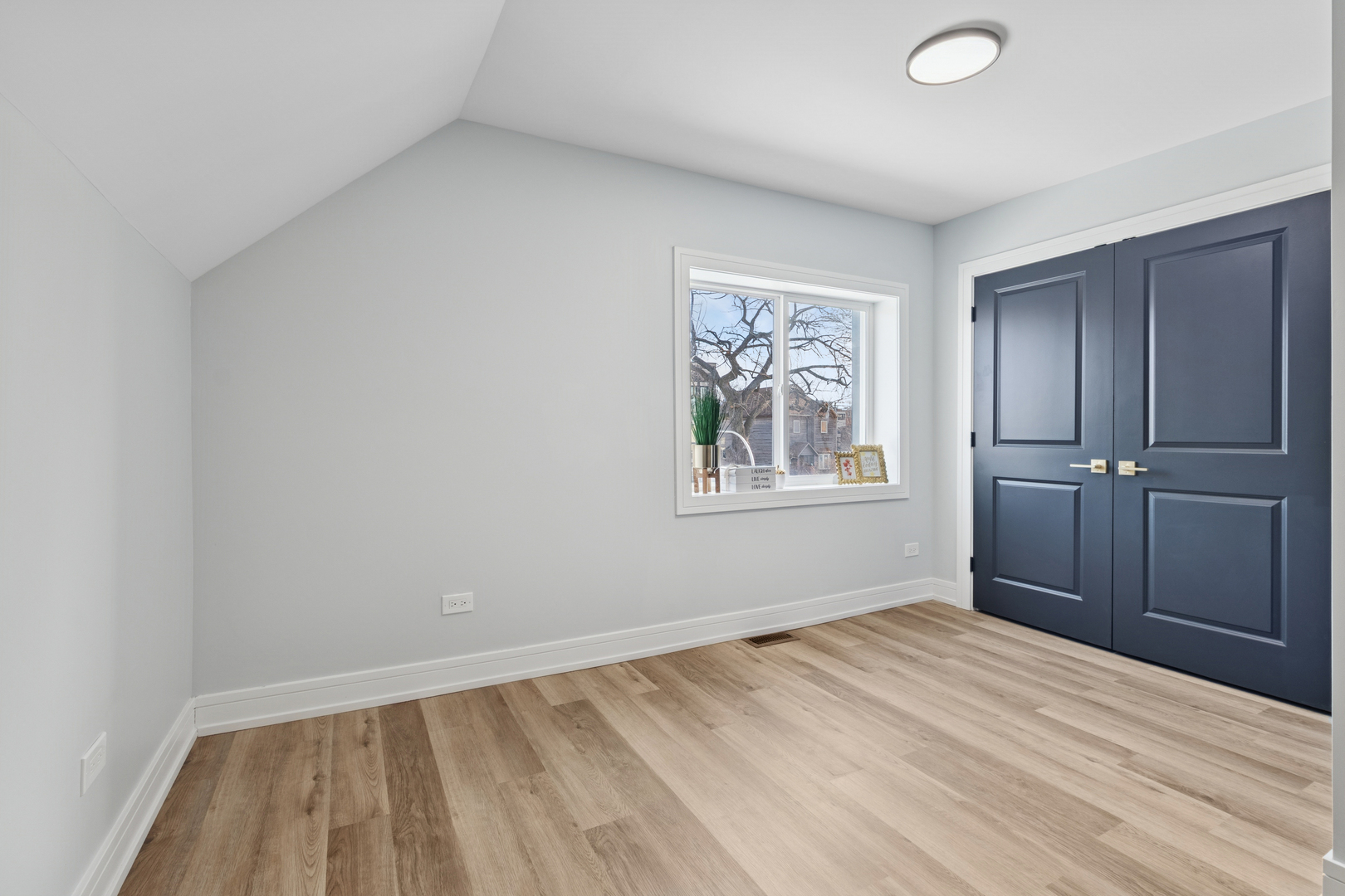 5168 S Wabash Avenue, Chicago, IL 60615