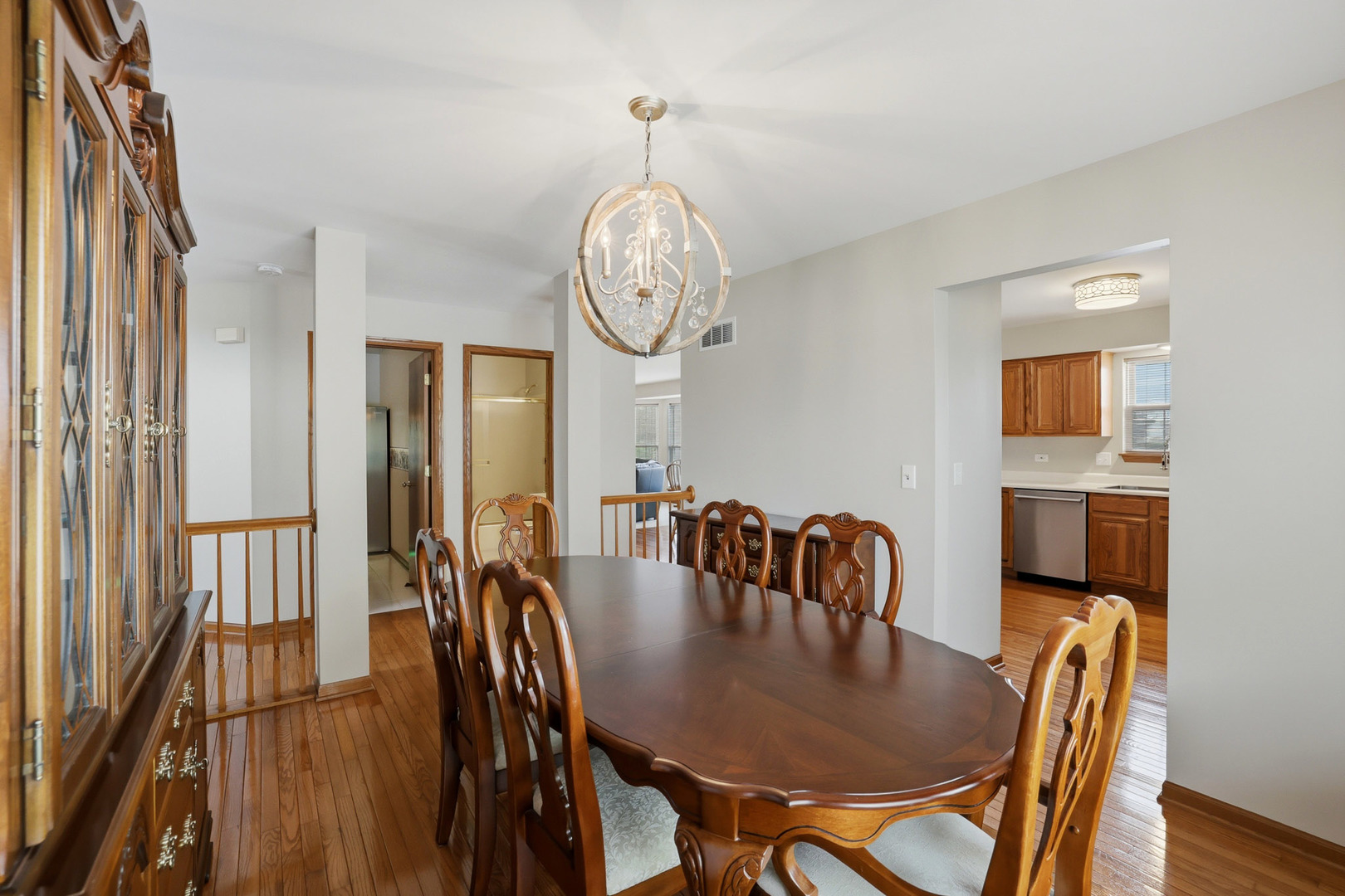 2300 Wesmere Lakes Drive, Plainfield, IL 60586