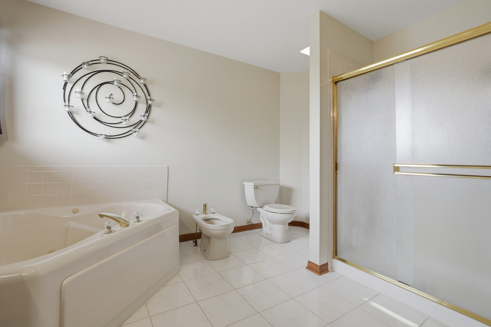 2300 Wesmere Lakes Drive, Plainfield, IL 60586