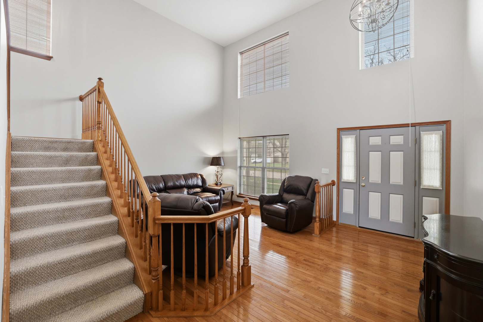 2300 Wesmere Lakes Drive, Plainfield, IL 60586