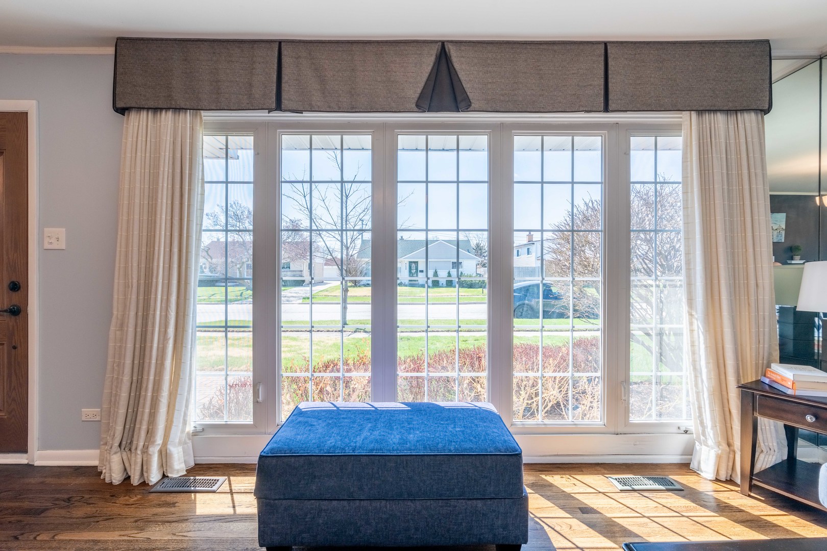 7528 Churchill Street, Morton Grove, IL 60053