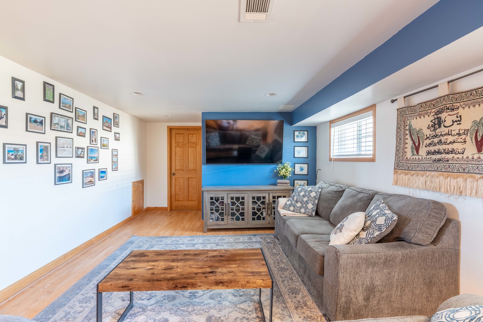 7528 Churchill Street, Morton Grove, IL 60053