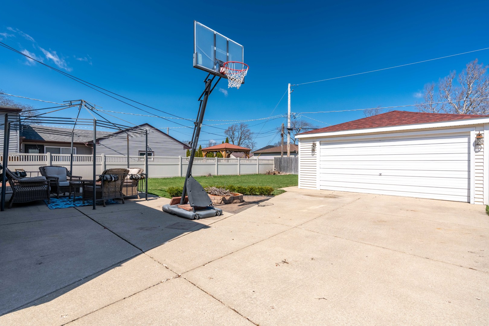 7528 Churchill Street, Morton Grove, IL 60053