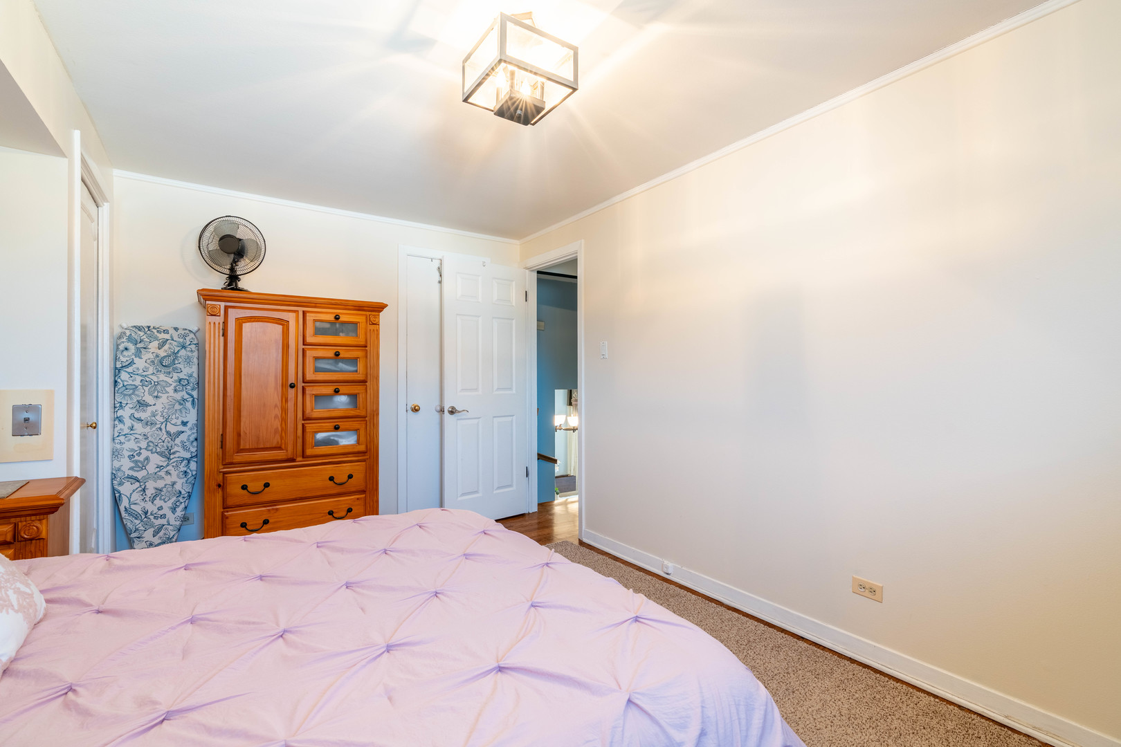 7528 Churchill Street, Morton Grove, IL 60053