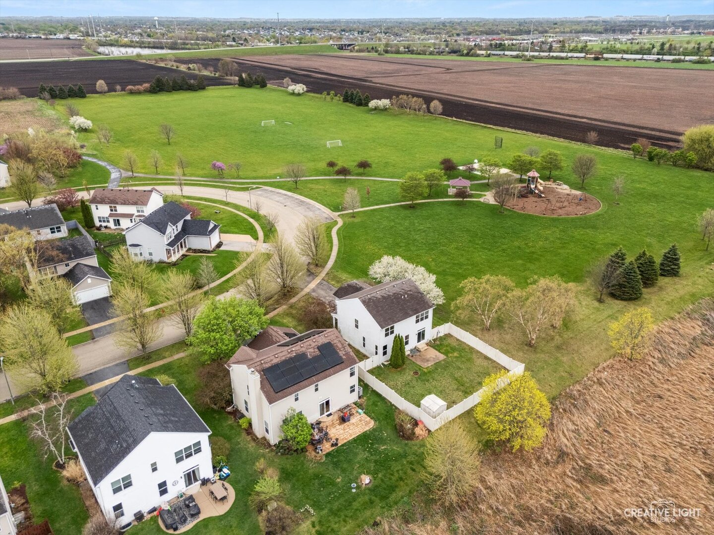 443 Grape Vine Trail, Oswego, IL 60543