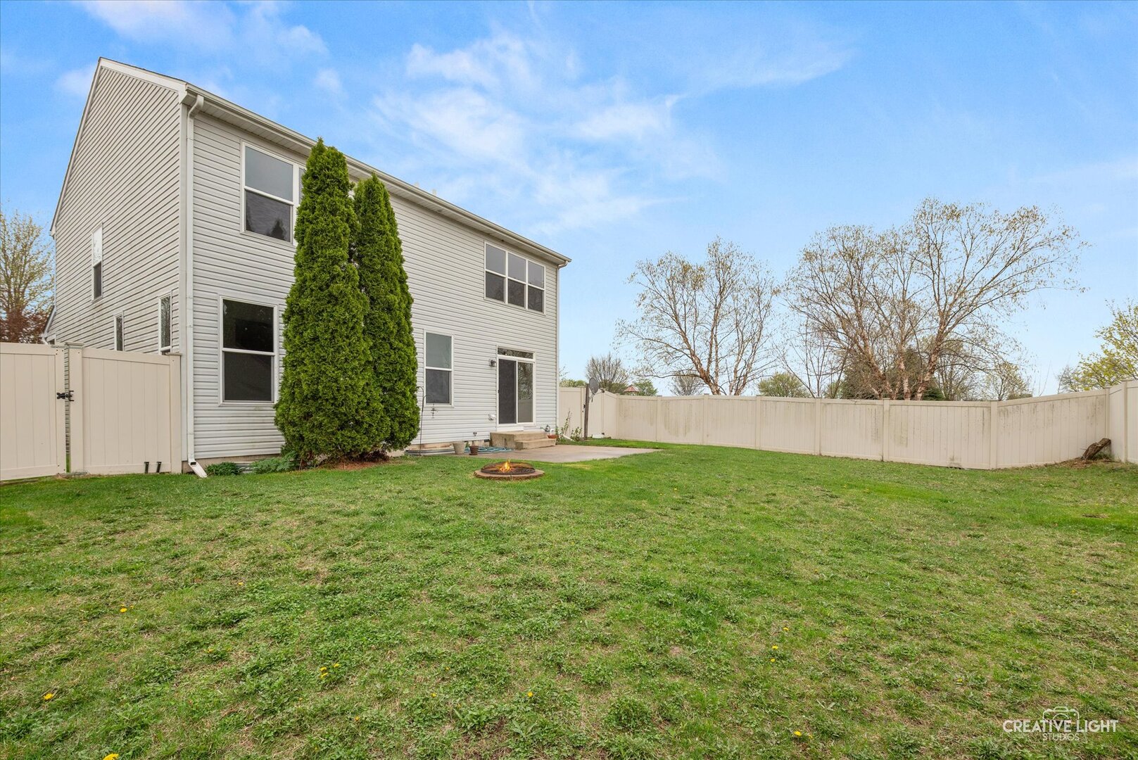 443 Grape Vine Trail, Oswego, IL 60543