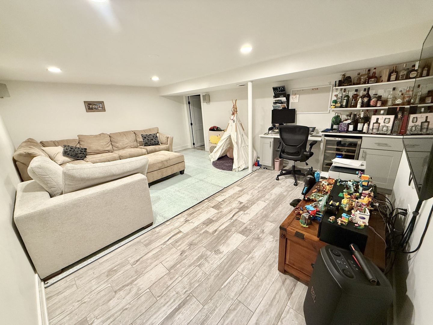 2120 N 76th Court, Elmwood Park, IL 60707