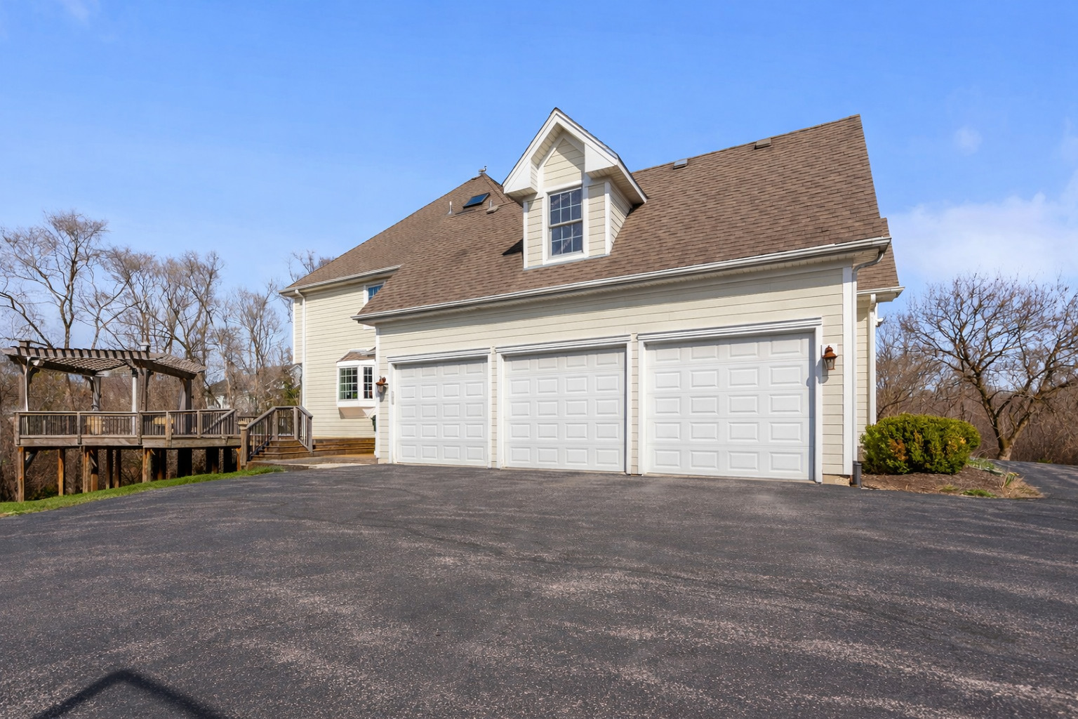 190 Wood Street, Inverness, IL 60010