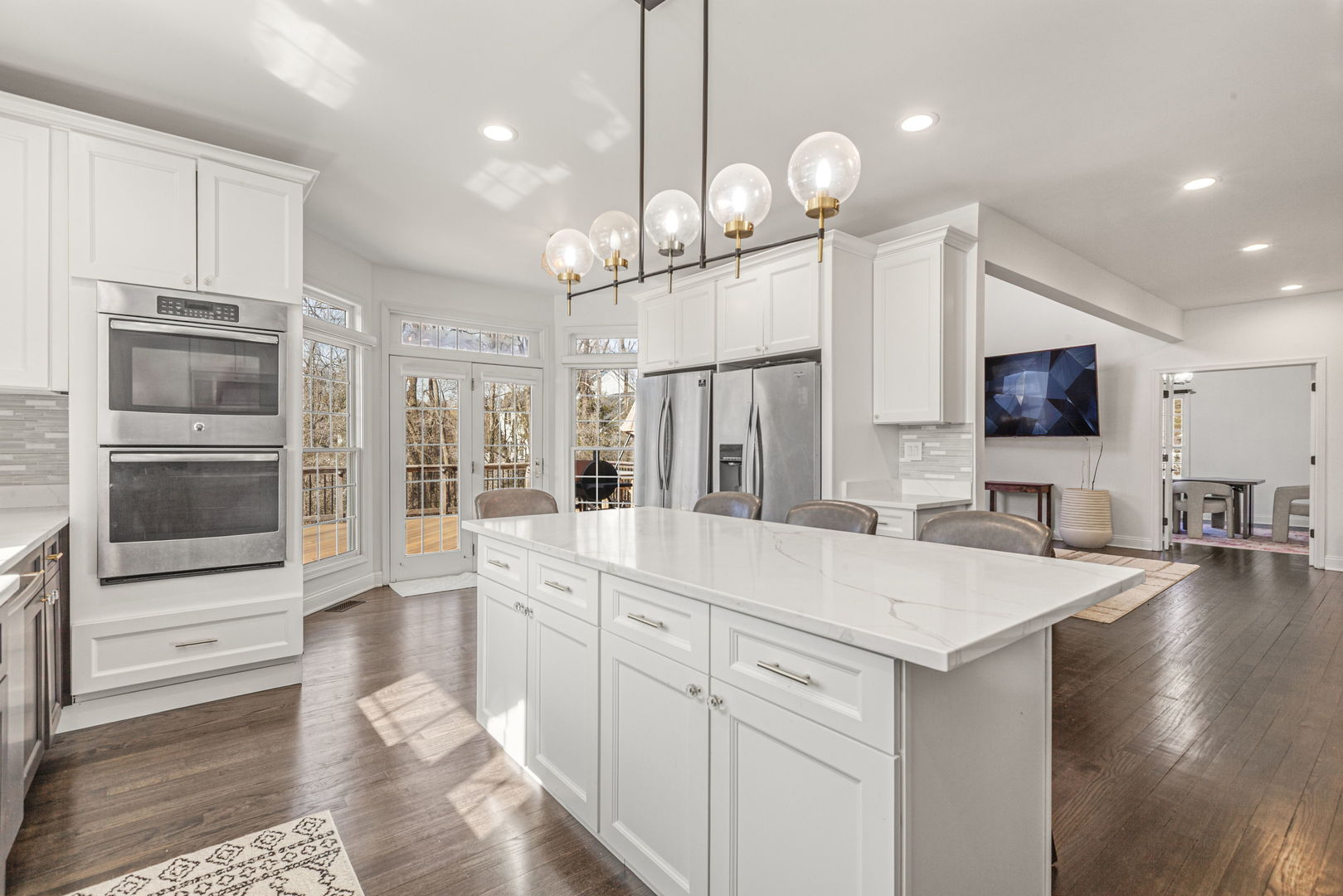 190 Wood Street, Inverness, IL 60010