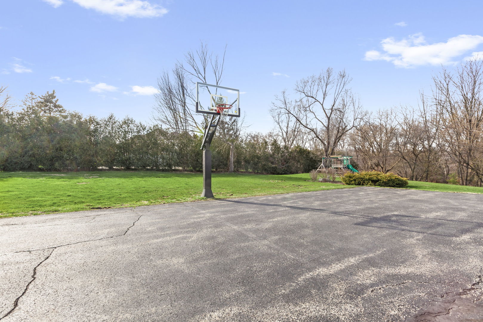 190 Wood Street, Inverness, IL 60010