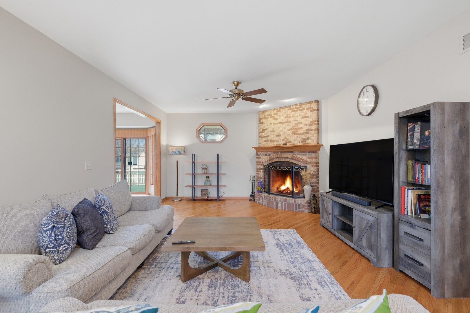 1007 Peregrine Way, Hampshire, IL 60140