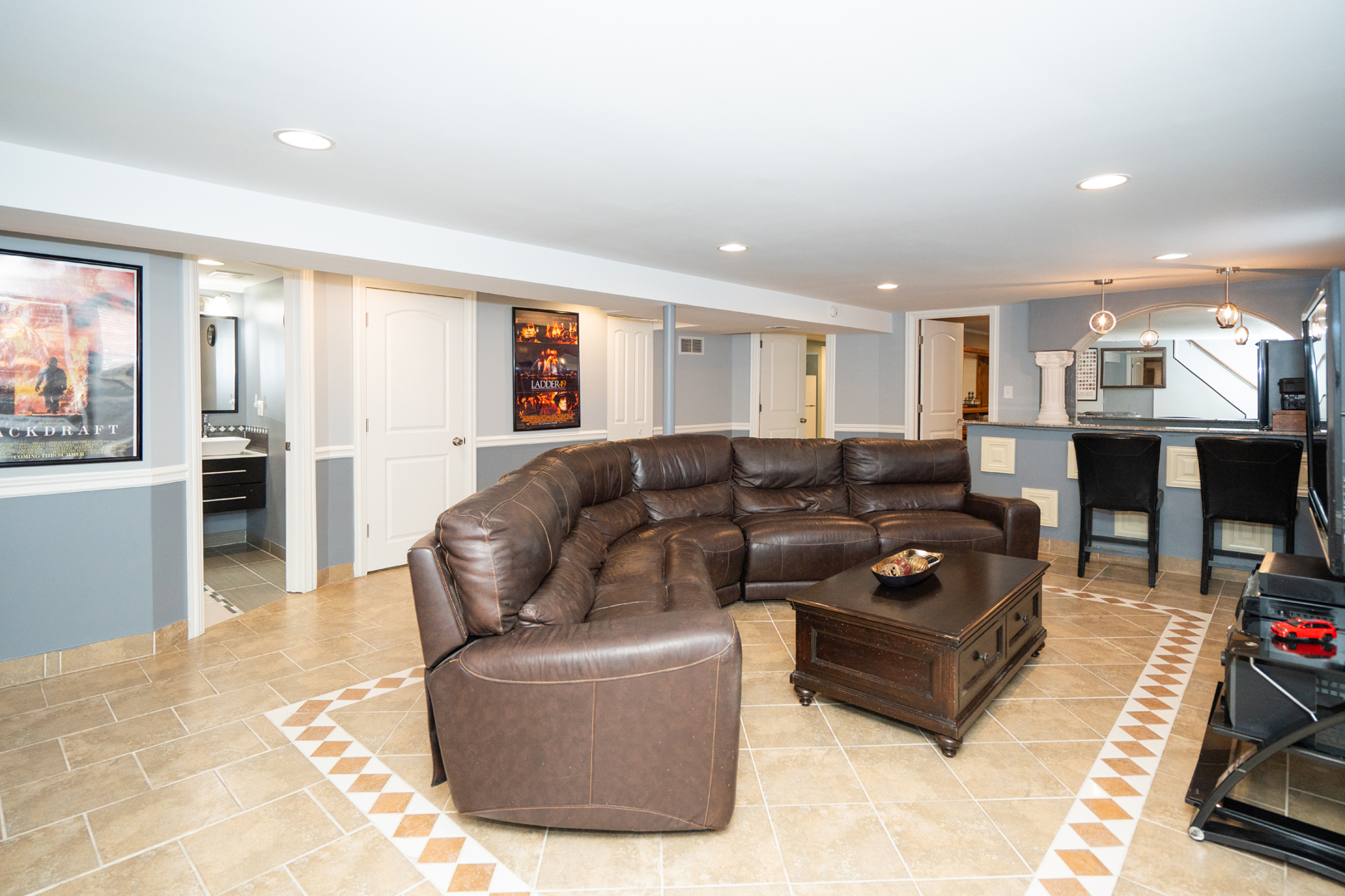 4114 W 79th Place, Chicago, IL 60652