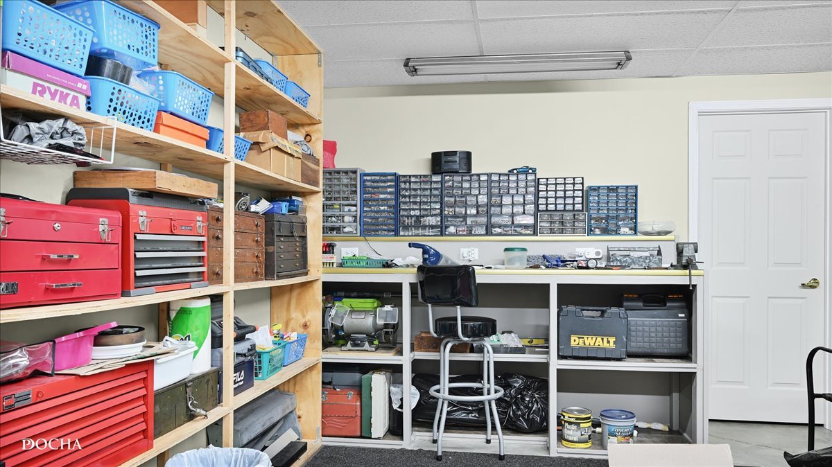 106 River Run Court, Oswego, IL 60543