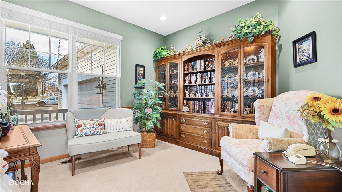 106 River Run Court, Oswego, IL 60543