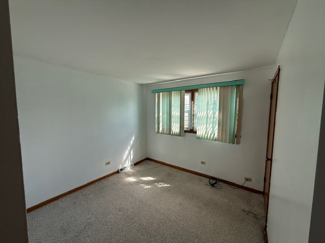 8037 S Wentworth Avenue, Chicago, IL 60620