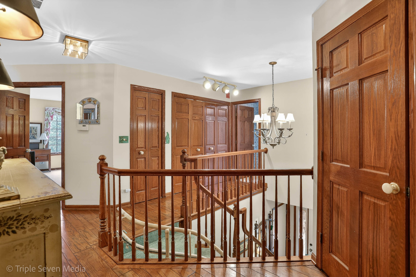 1120 Ponderosa Court, Darien, IL 60561