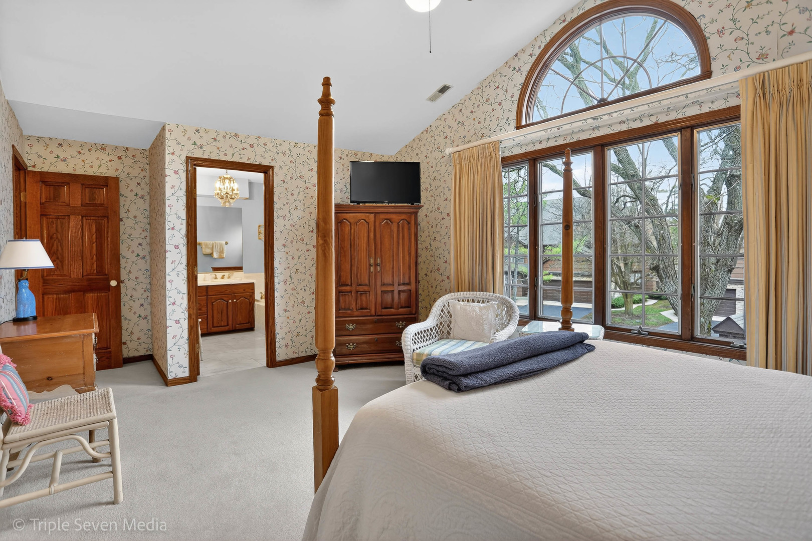 1120 Ponderosa Court, Darien, IL 60561