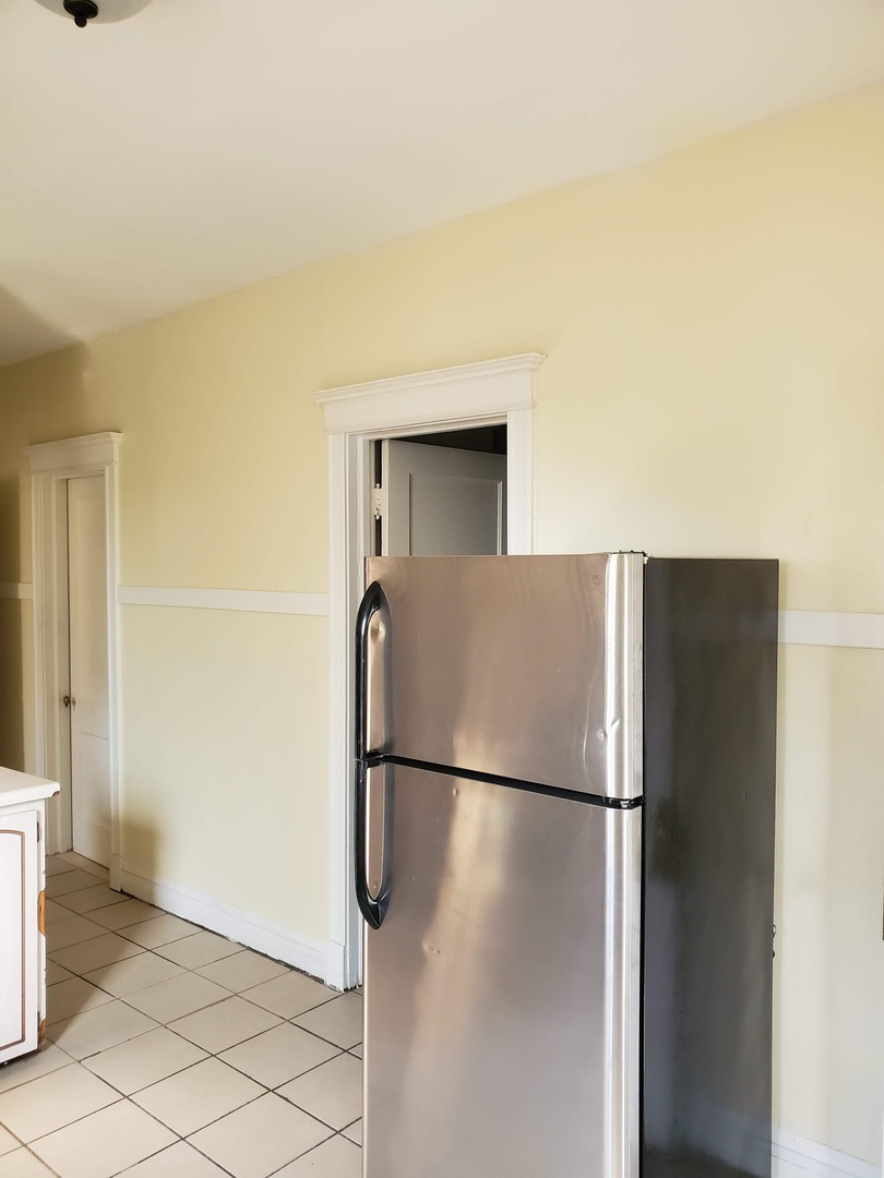 6221 S Laflin Street #2, Chicago, IL 60636