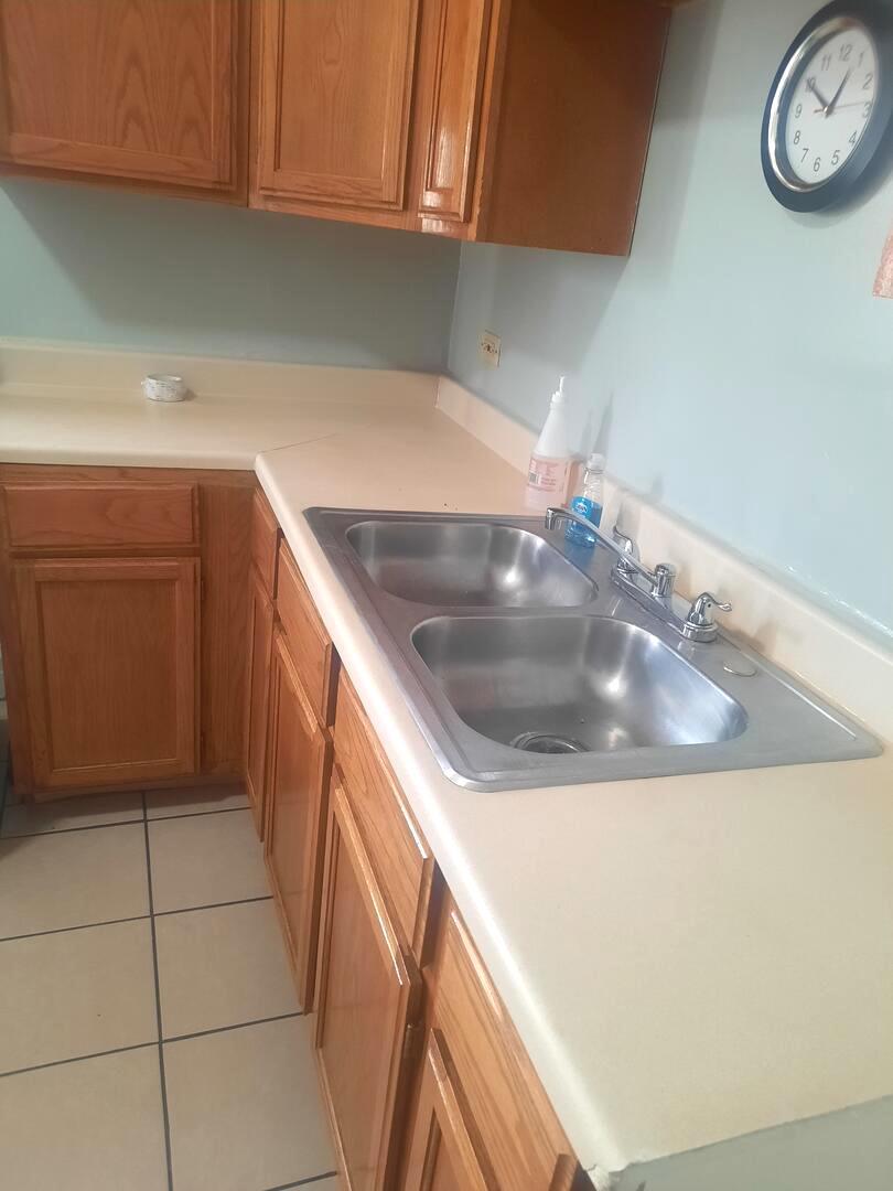 6221 S Laflin Street #2, Chicago, IL 60636