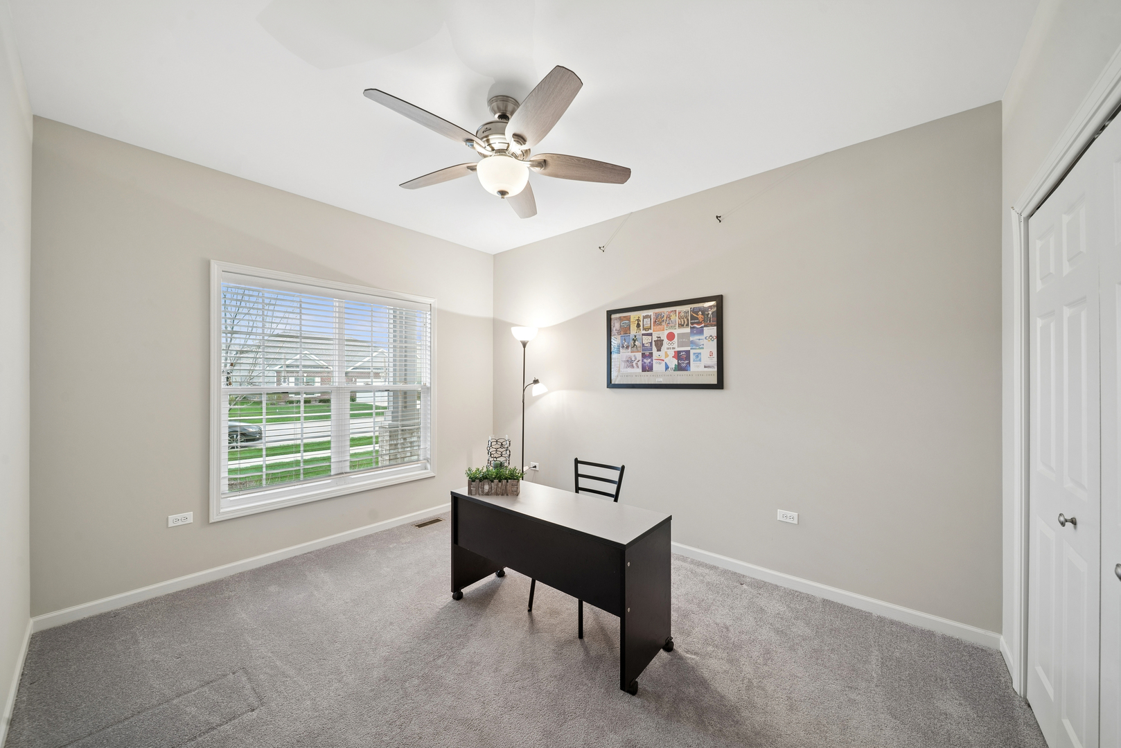 807 Alexandra Lane, Yorkville, IL 60560