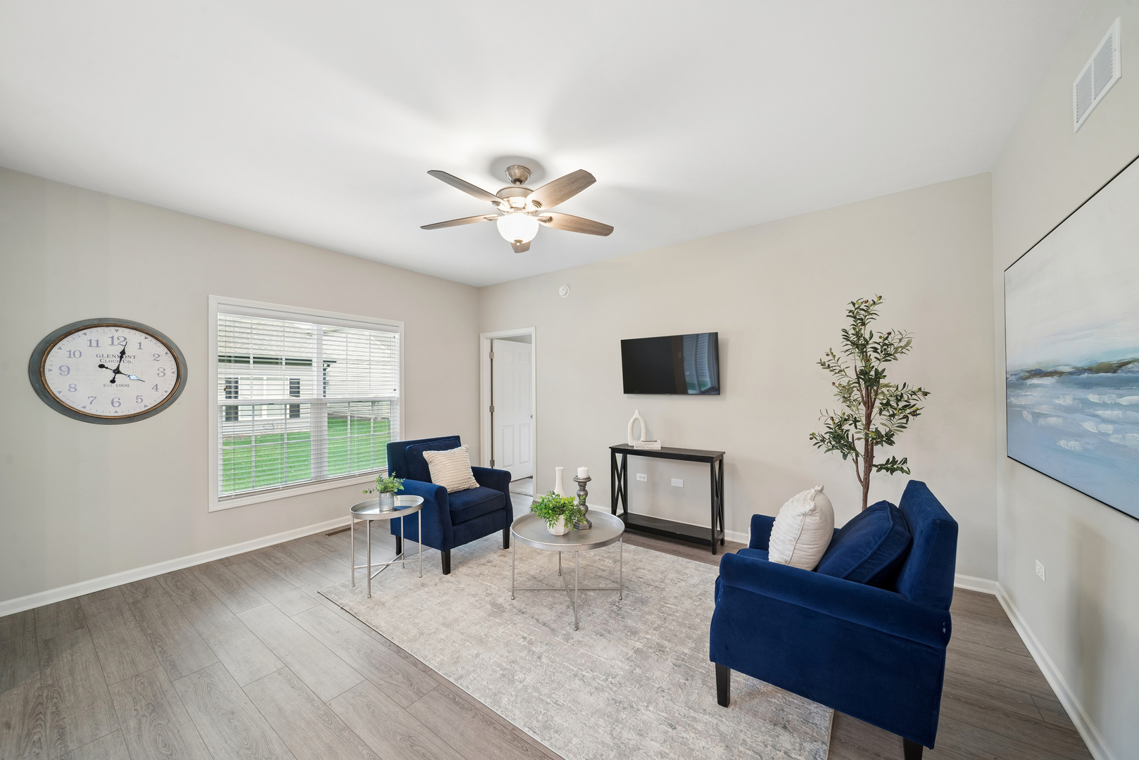 807 Alexandra Lane, Yorkville, IL 60560