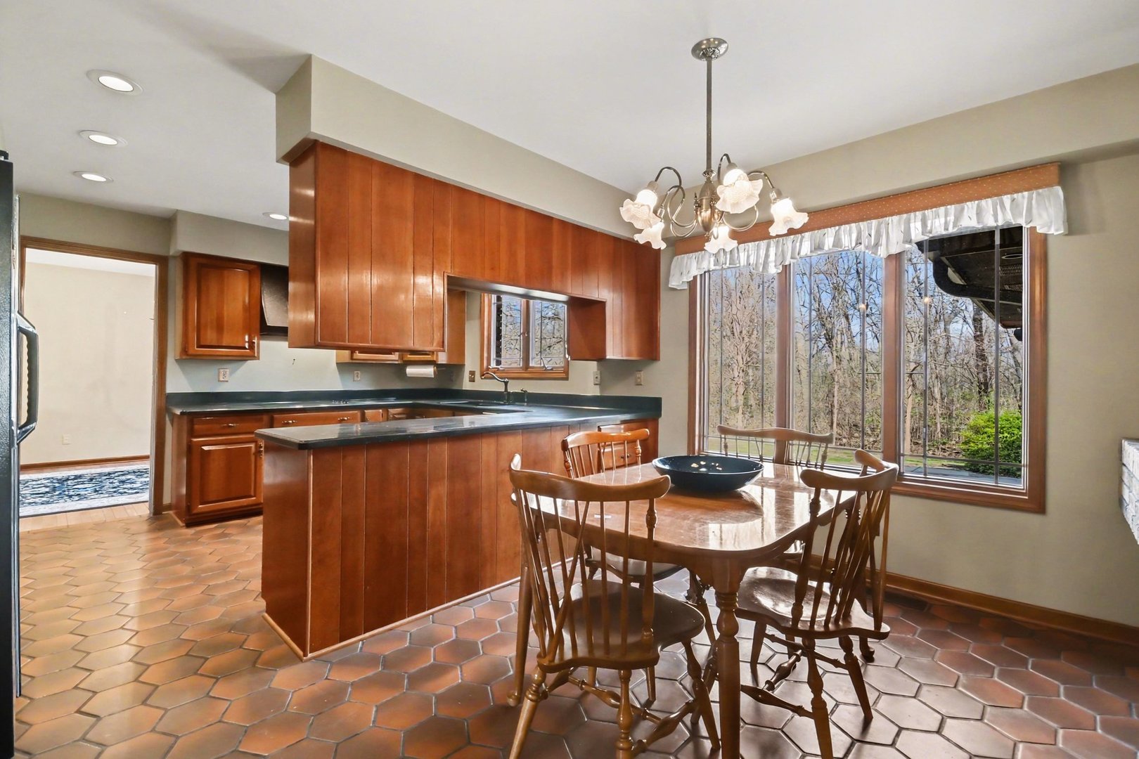 1615 Margaret Lane, Aurora, IL 60505