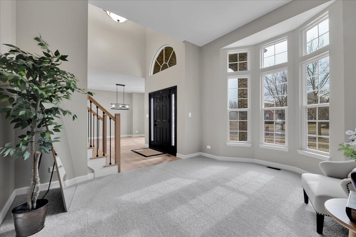 555 Bluestem Drive, Yorkville, IL 60560