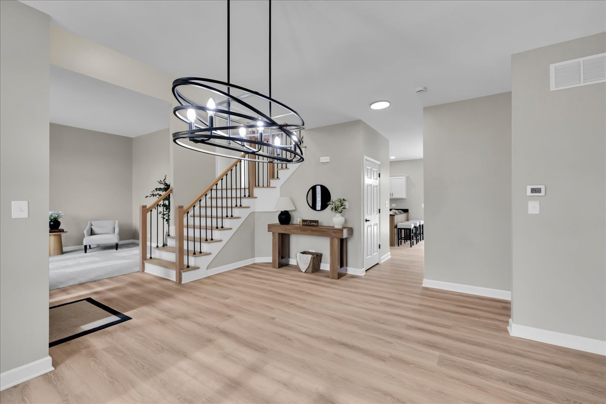 555 Bluestem Drive, Yorkville, IL 60560