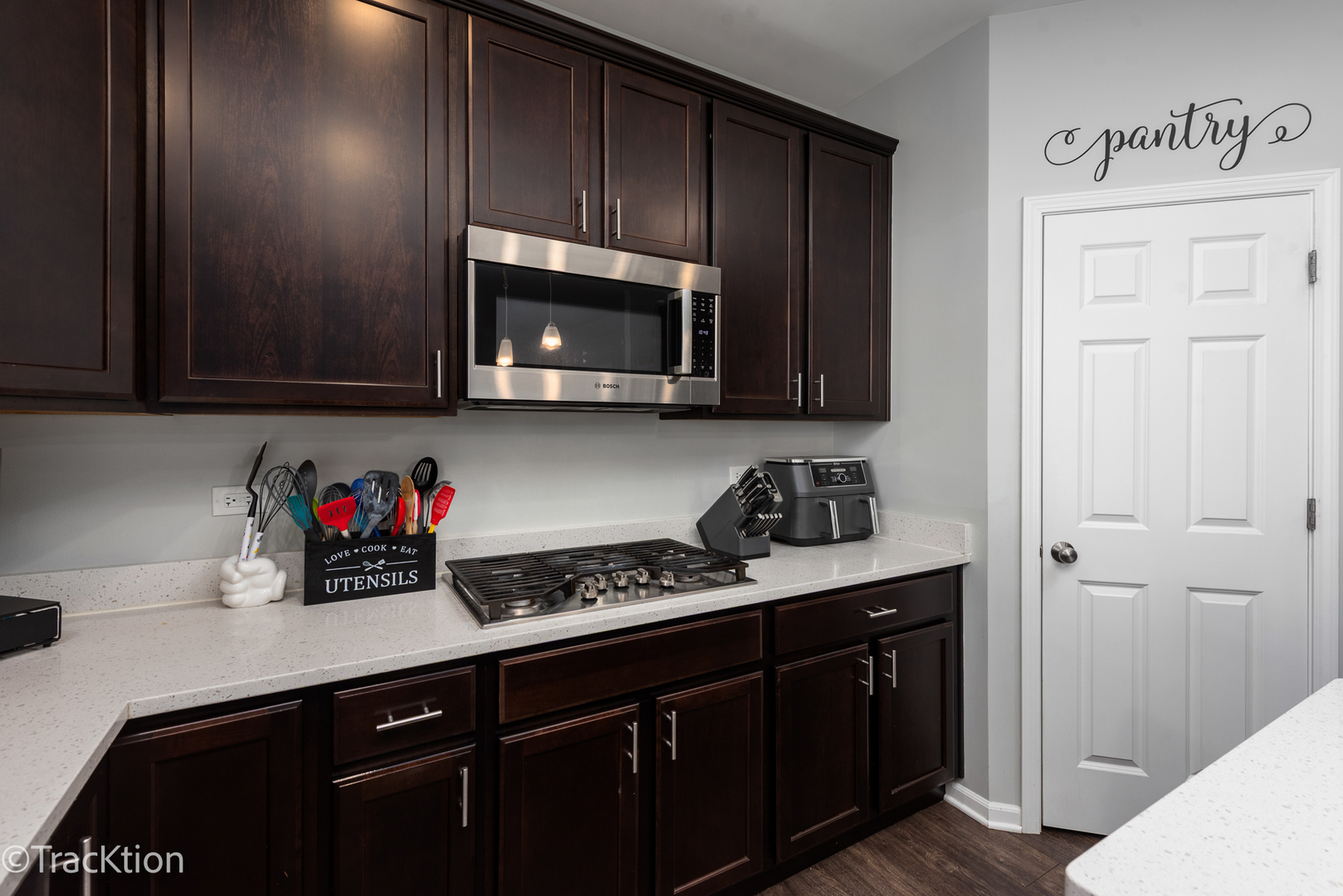 7801 Jewelflower Court, Joliet, IL 60431