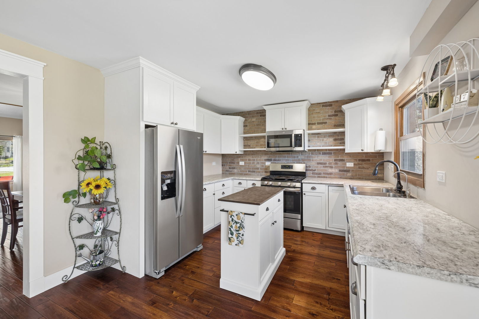 1404 Carriage Lane, Bolingbrook, IL 60490