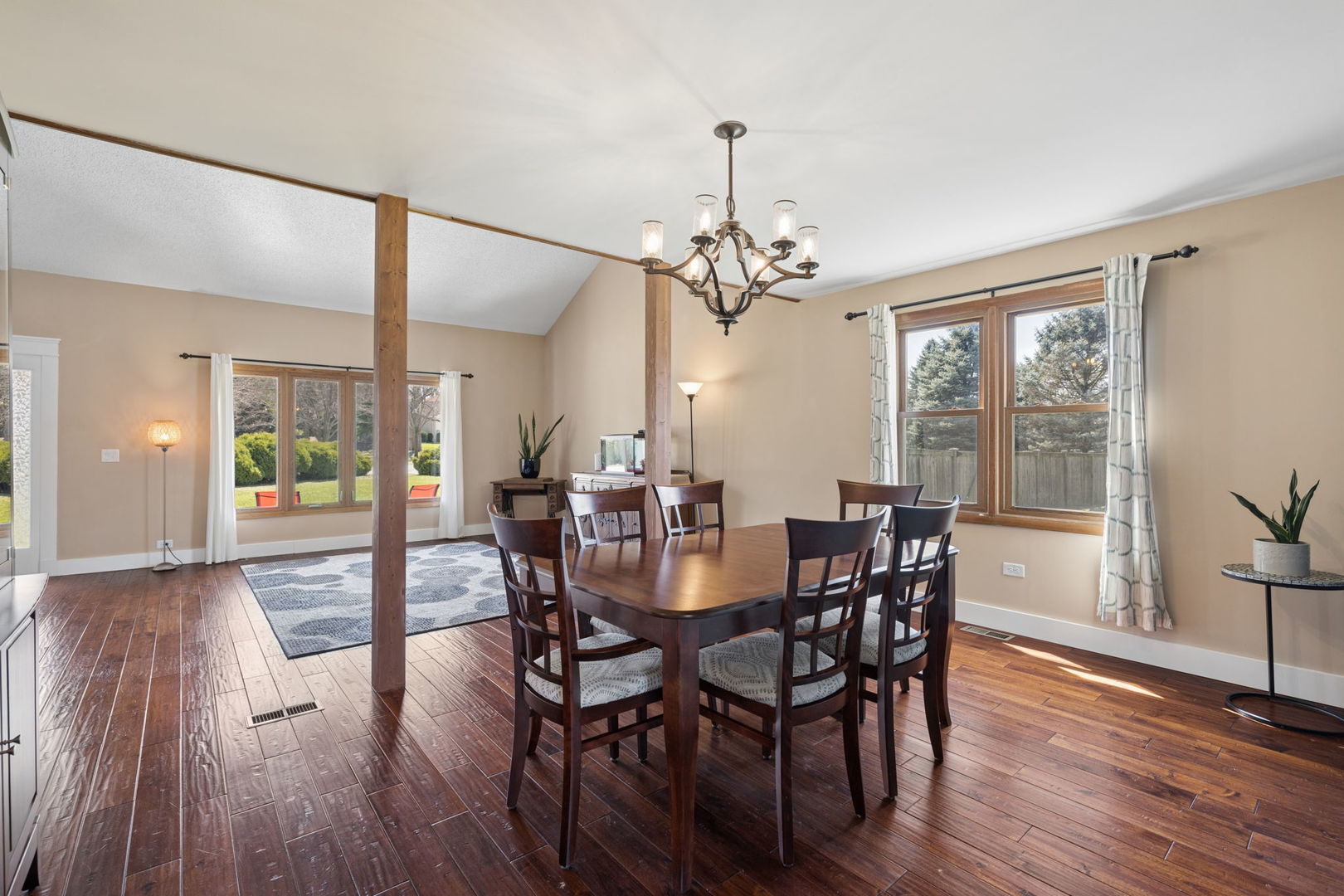 1404 Carriage Lane, Bolingbrook, IL 60490