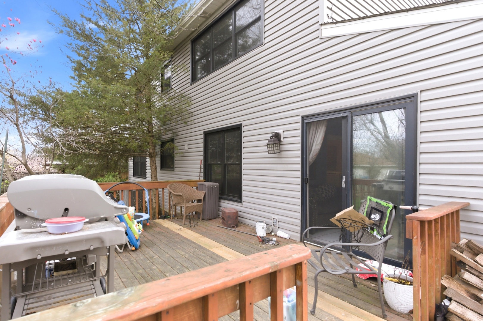 1150 Lehnertz Avenue, Aurora, IL 60505