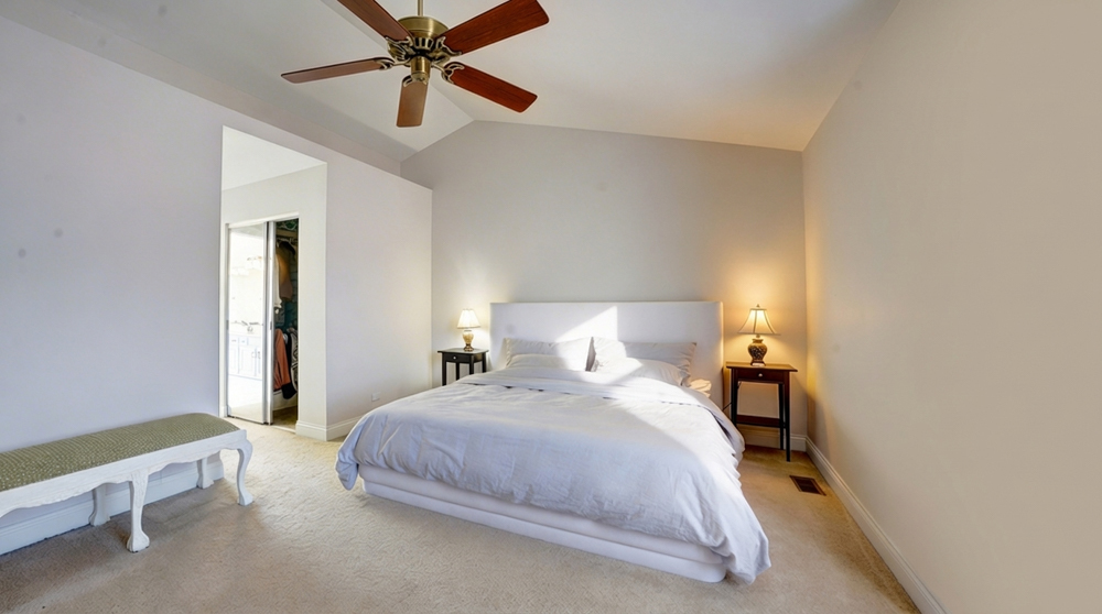 1119 Stratford Lane, Lake Zurich, IL 60047