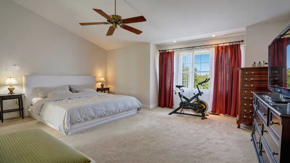 1119 Stratford Lane, Lake Zurich, IL 60047