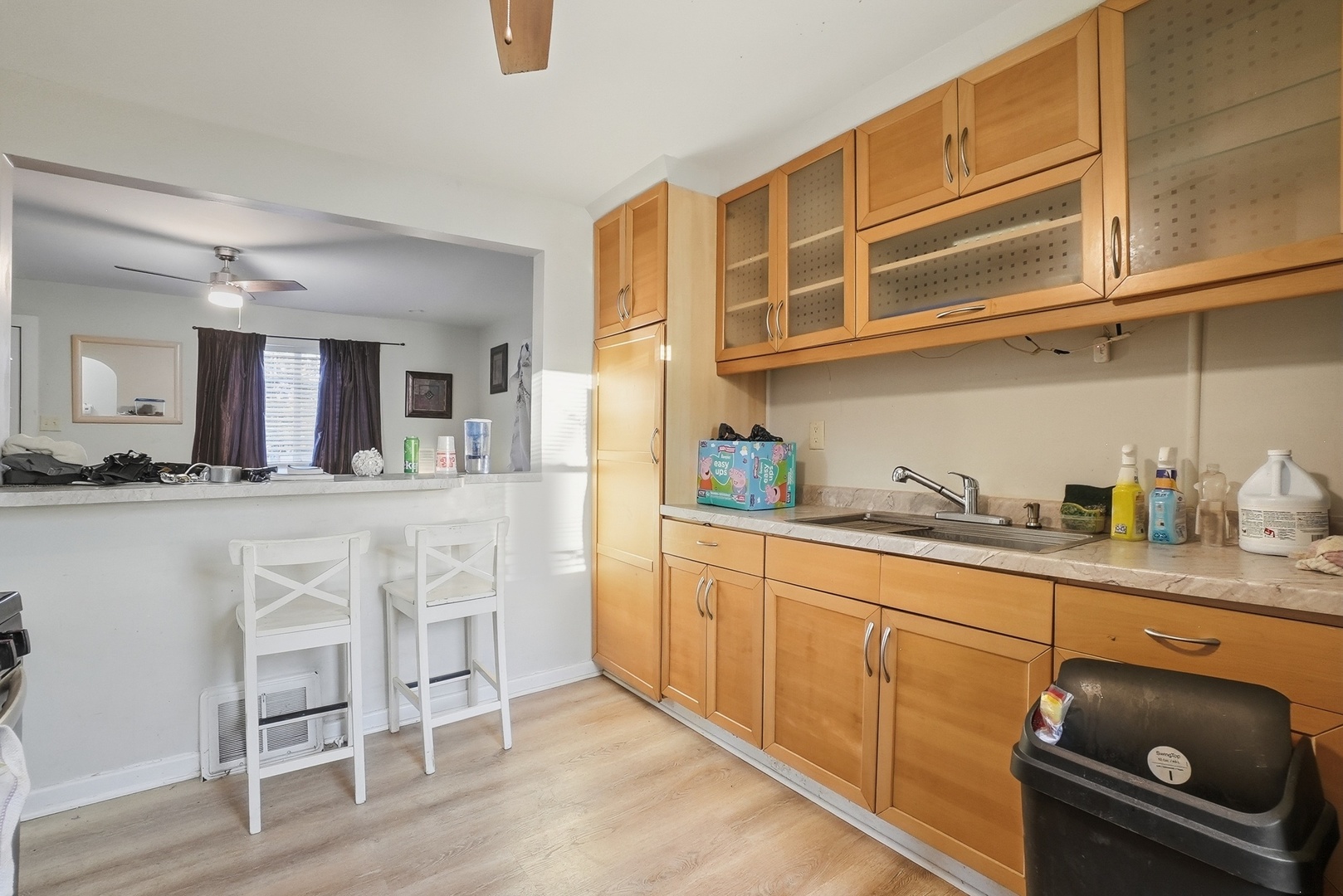 215 Barr Elms Avenue, Joliet, IL 60433